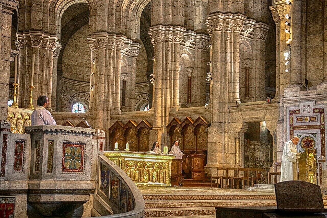 Are Catholic Churches Always Open